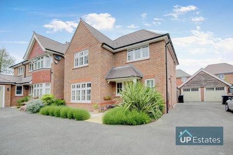 24 Flanders Close, Burbage, Hinckley, LE10 2FN