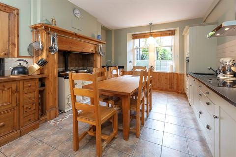 5 Beaumont Gate, Glasgow, G12 9EE