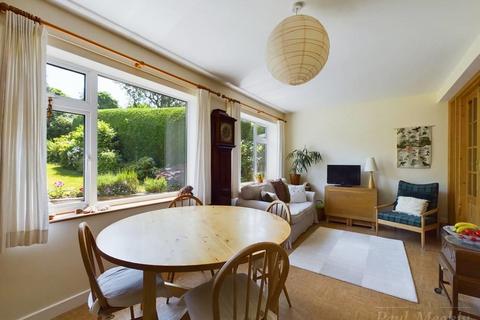 12 The Ruffetts, South Croydon, CR2 7LQ