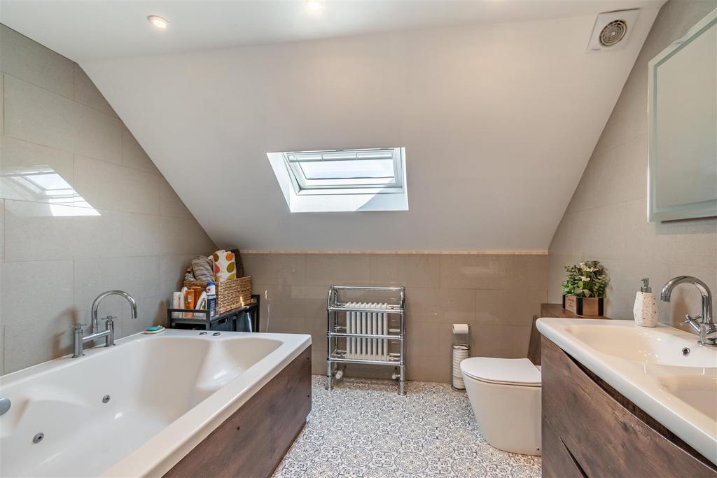 8549382-interior04.jpg