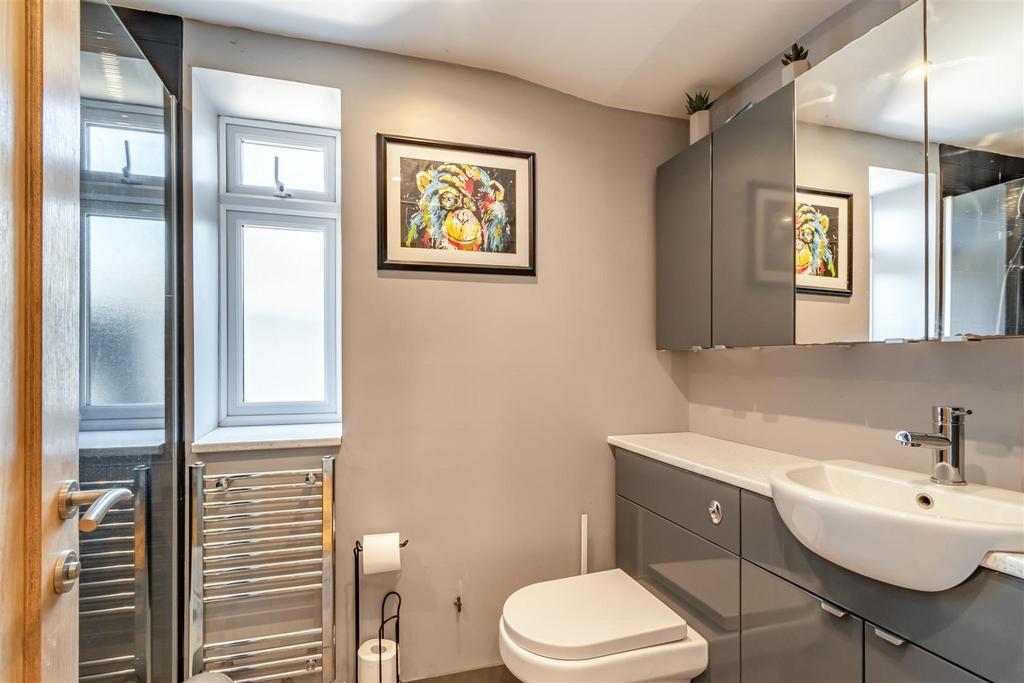 8549382-interior11.jpg