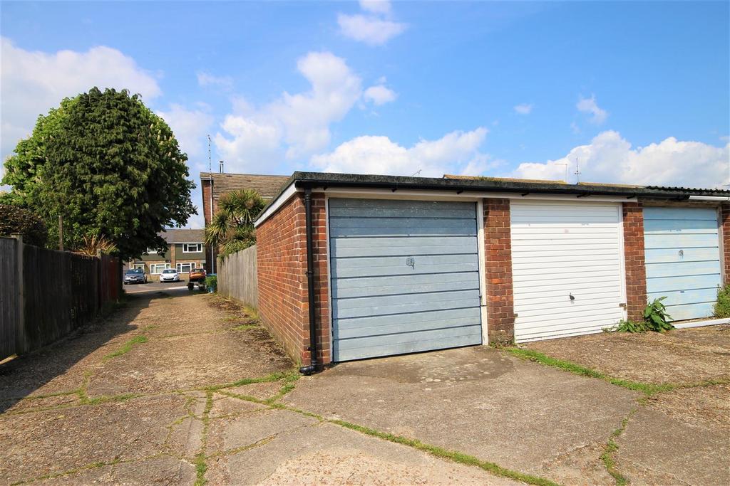 Upper Beeding Garage £25,000
