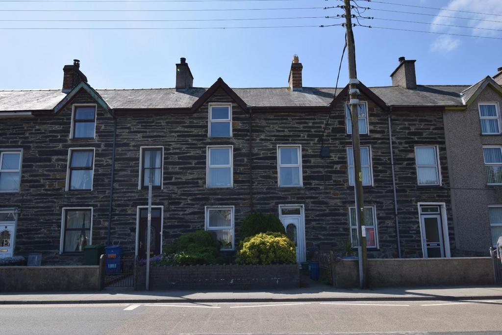 Eryri Terrace, Penrhyndeudraeth 4 bed house for sale £150,000