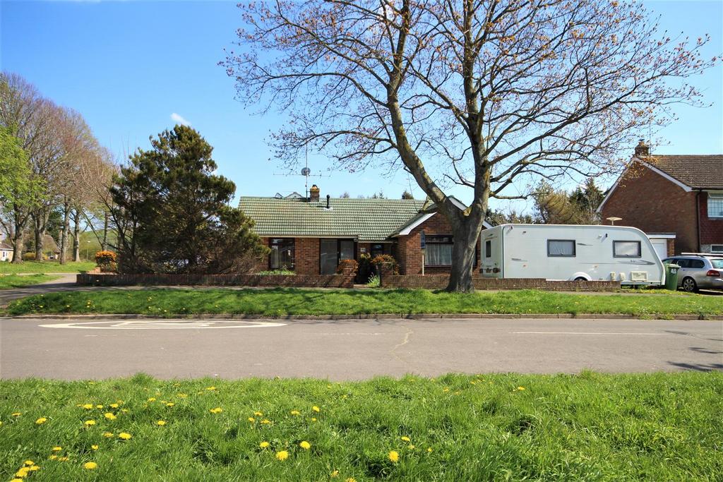 School Road, Upper Beeding, West Sussex 2 bed detached bungalow for
