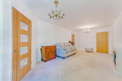 2 bedroom apartment for sale, Broadfield Court. Park View Road, Prestwich, Manchester