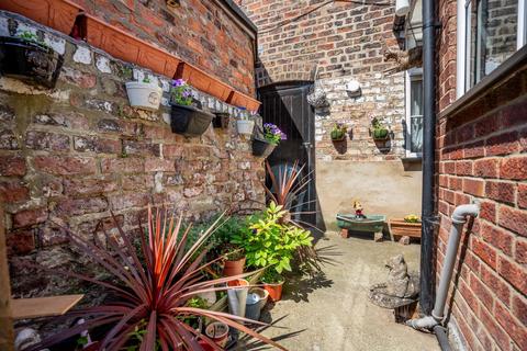 2 bedroom terraced house for sale, Oak Street, off Poppleton Road, York