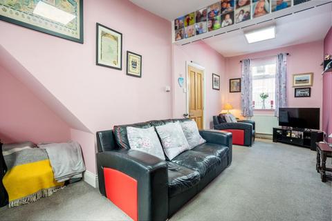 2 bedroom terraced house for sale, Oak Street, off Poppleton Road, York