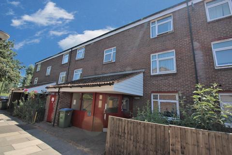 42 Goldcrest Close, London, SE28 8HZ