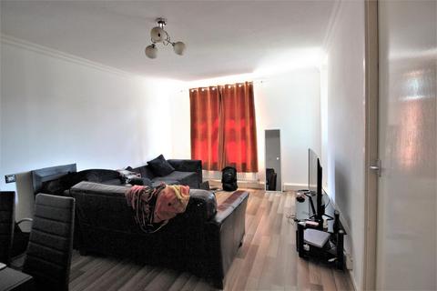 42 Goldcrest Close, London, SE28 8HZ