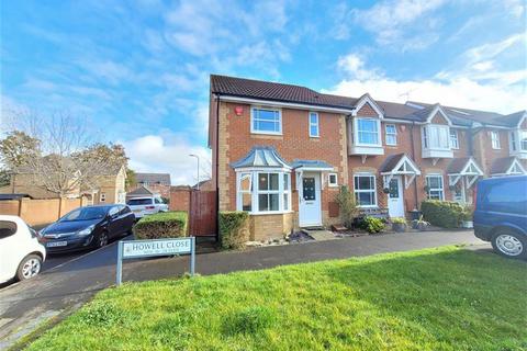 16 Howell Close, Arborfield, Reading, RG2 9QN