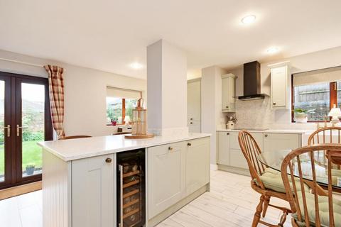 4 bedroom detached house for sale - 1a Meetinghouse Croft, Woodhouse, Sheffield