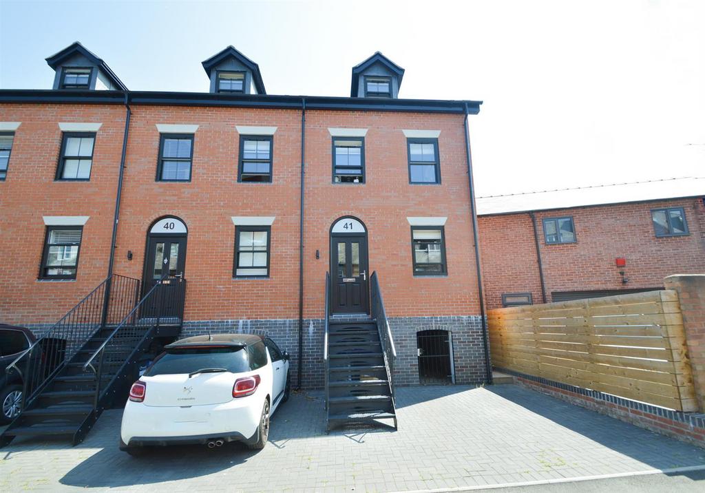 Old Coleham, Shrewsbury 3 bed end of terrace house for sale £285,000