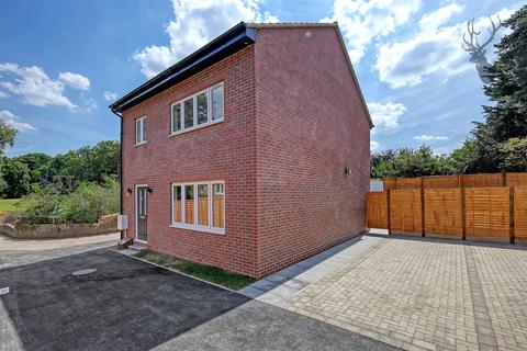 4 bedroom detached house for sale - Rookwood Gardens, Chingford E4