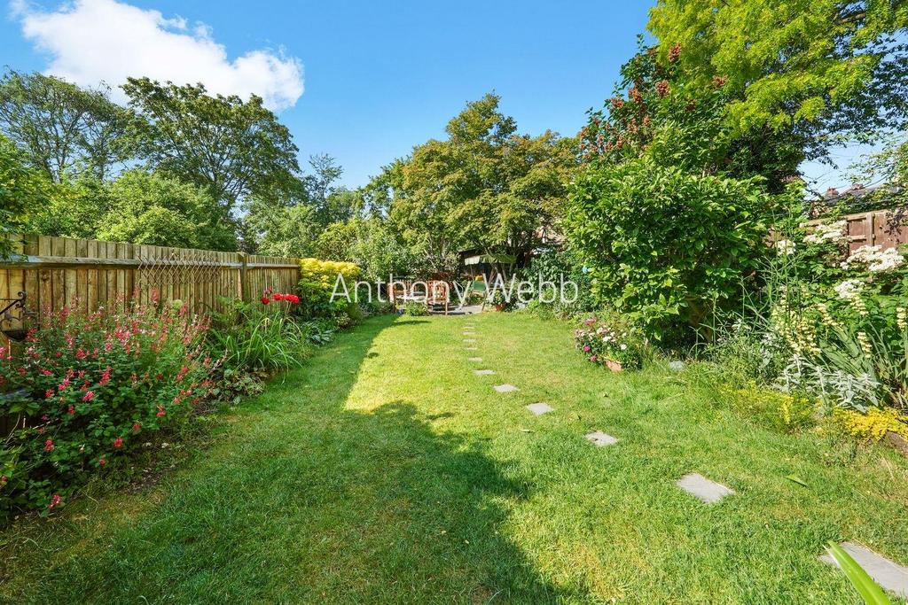 29 Fox Lane - 7u Qd Hbtn Snin3ff YX640.jpg