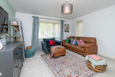 4 bedroom detached house for sale - Newlove Avenue, St Helens, WA10
