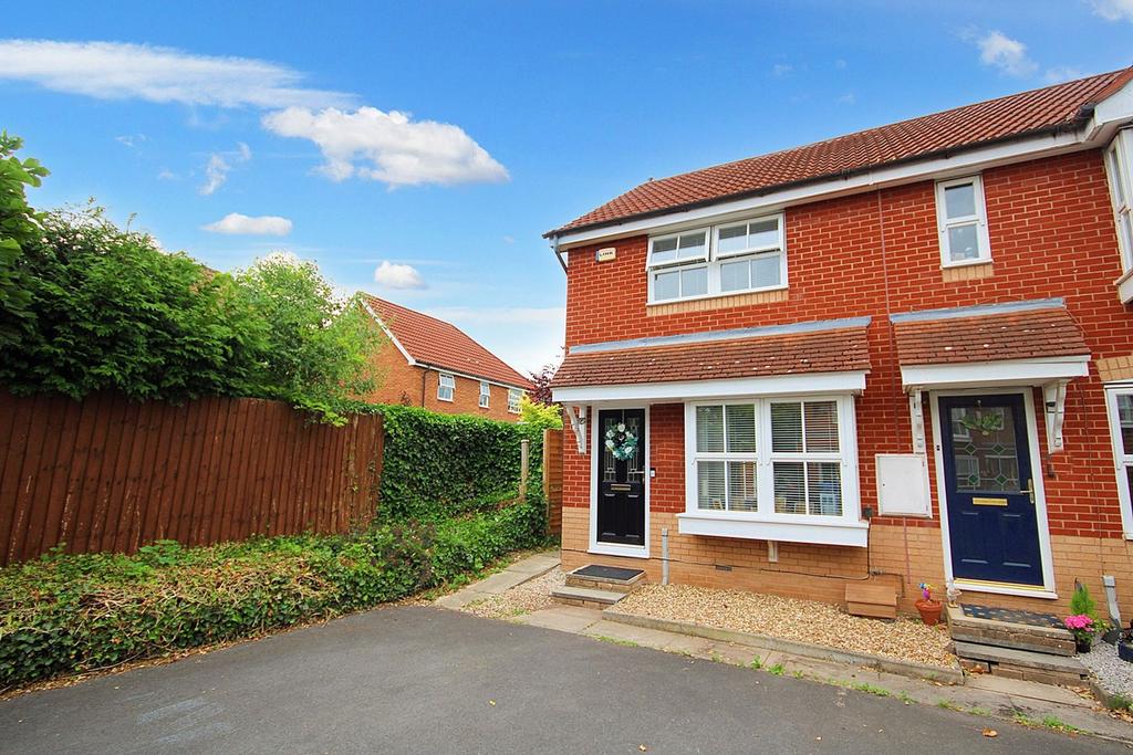 Elmsett Close, Great Sankey... 2 bed end of terrace house £850 pcm (£