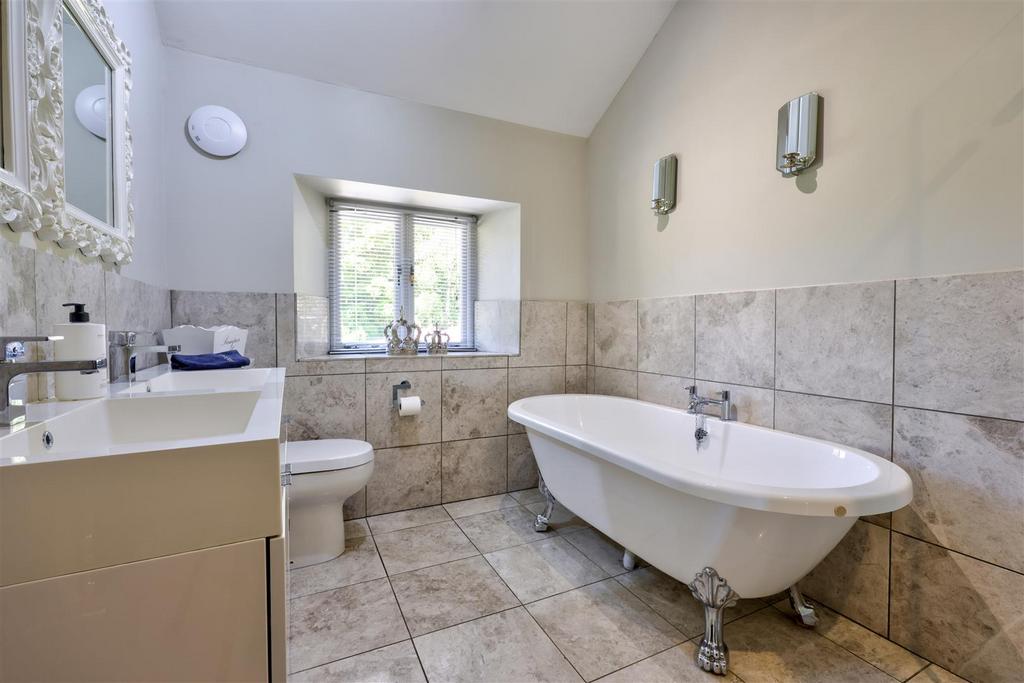 Holiday Let Bathroom