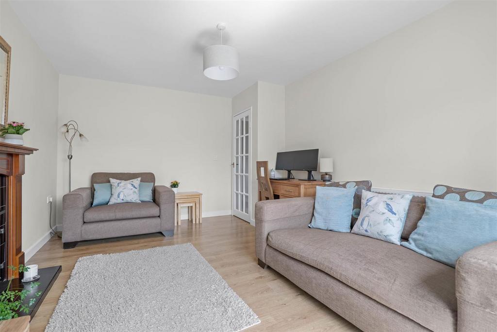 Churchill Road, Sedgeberrow, Evesham 3 bed semidetached house for sale