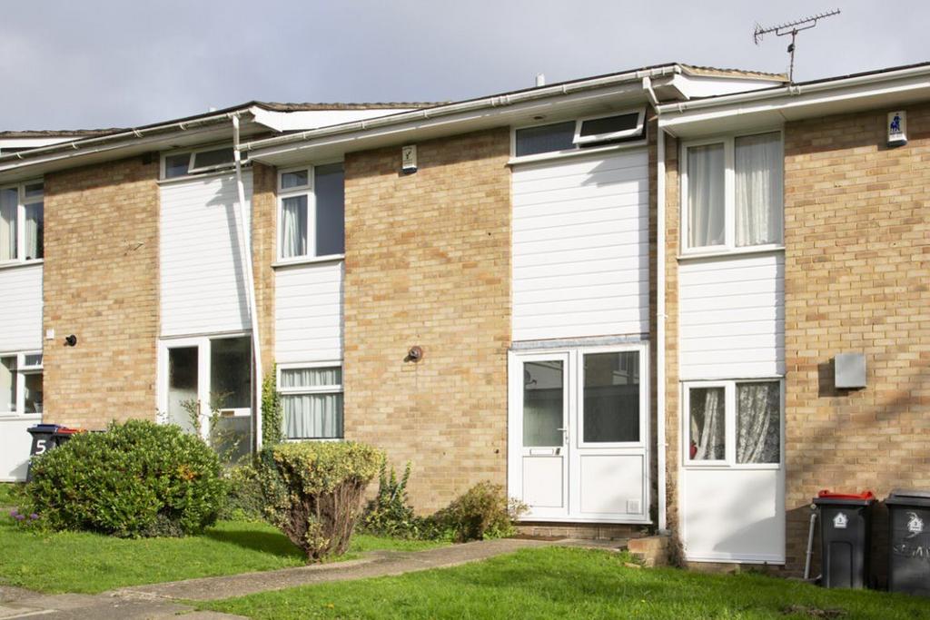 Sundridge Close 4 bed house £526 pcm (£121 pw)