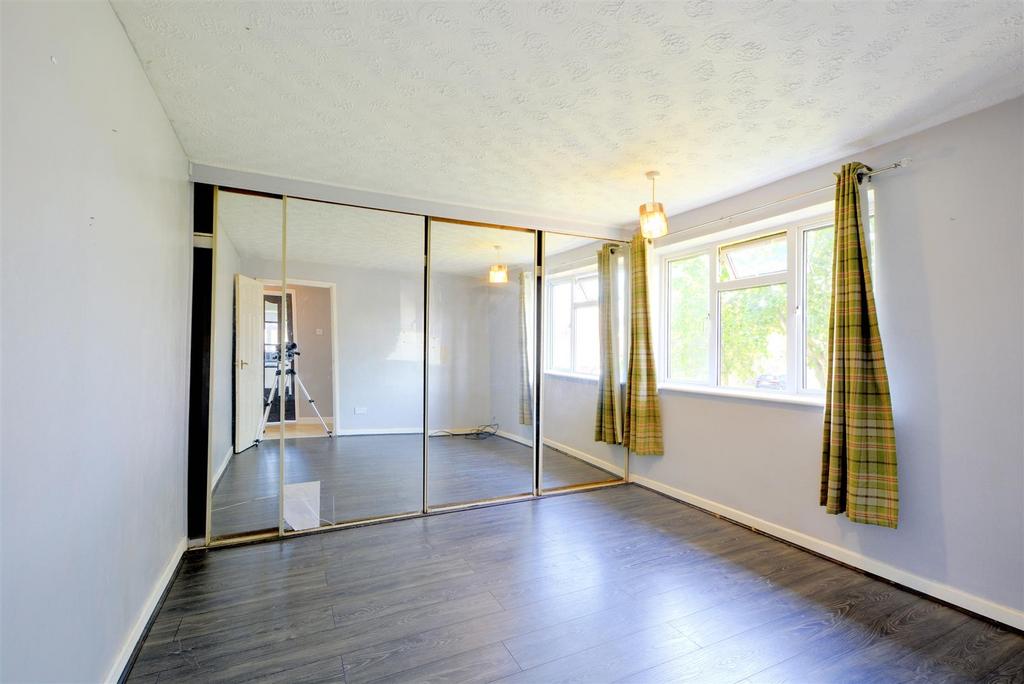 Bedroom 2.jpeg