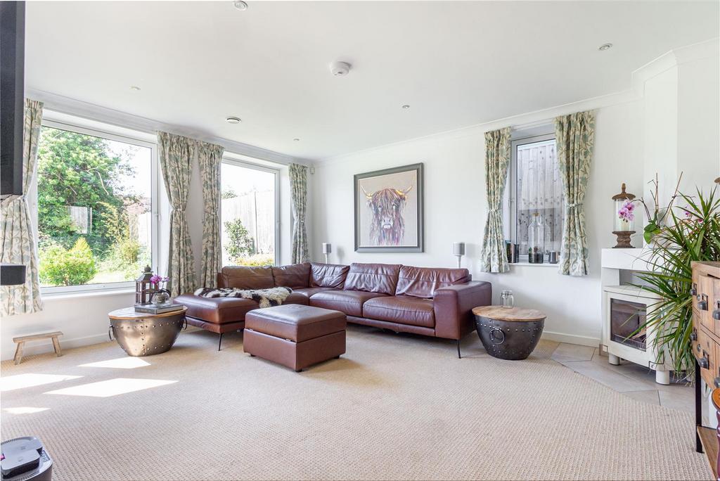 Living-Room-1.jpg