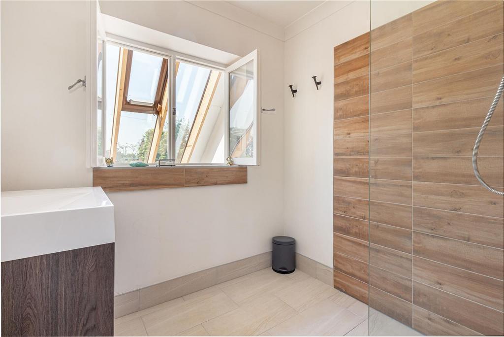 Shower-Room-1.jpg