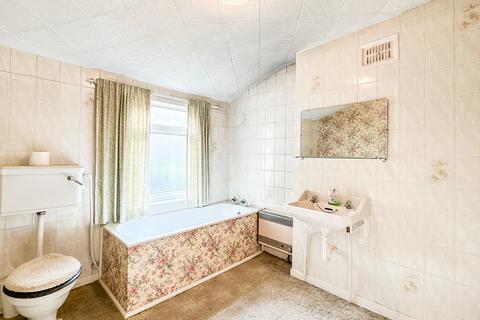 58 Upton Road, Bristol, BS3 1LX