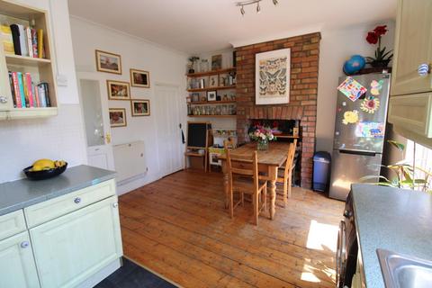 6 Bruce Road, Bristol, BS5 6EE
