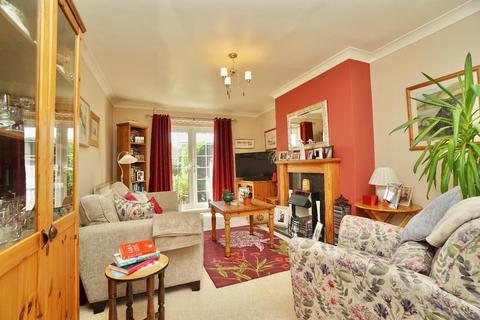 4 East View, Husthwaite, York, YO61 4QE