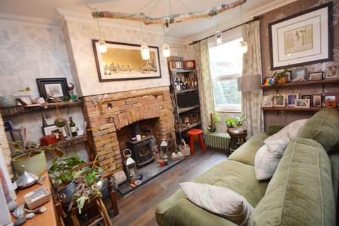 10 Valentine Road, Harrow, HA2 8EG