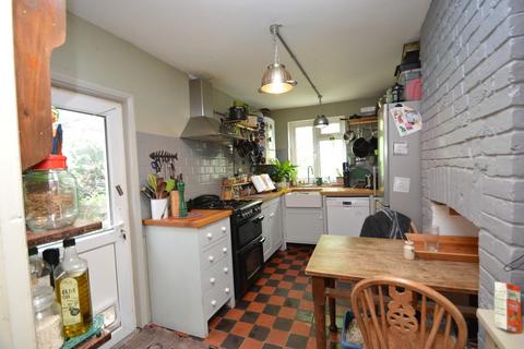 10 Valentine Road, Harrow, HA2 8EG