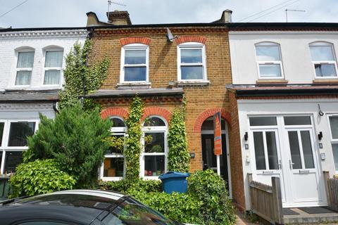 10 Valentine Road, Harrow, HA2 8EG