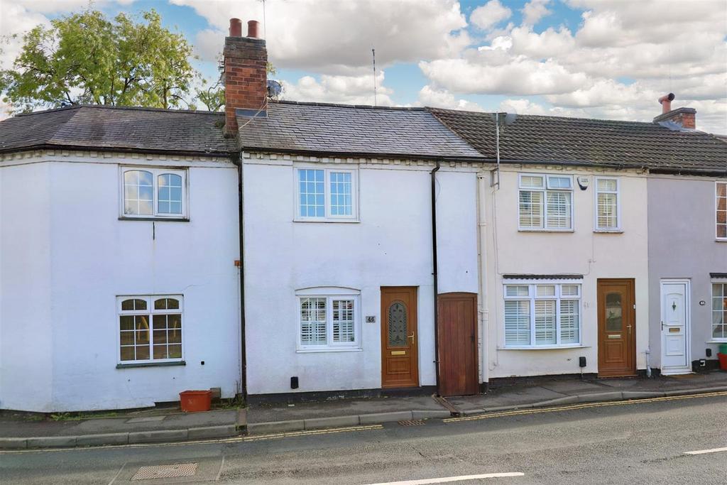 Stoneleigh Road, Kenilworth 2 bed terraced house £995 pcm (£230 pw)