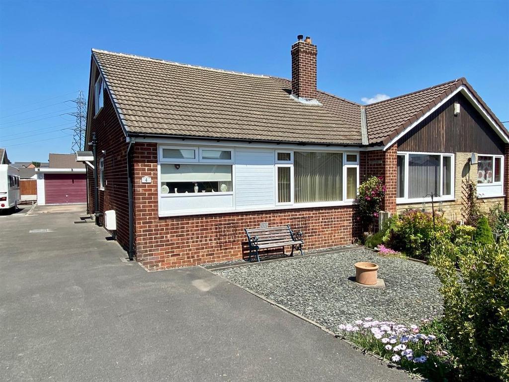 Sunny Bank Parade Mirfield 3 Bed Semi Detached Bungalow For Sale £