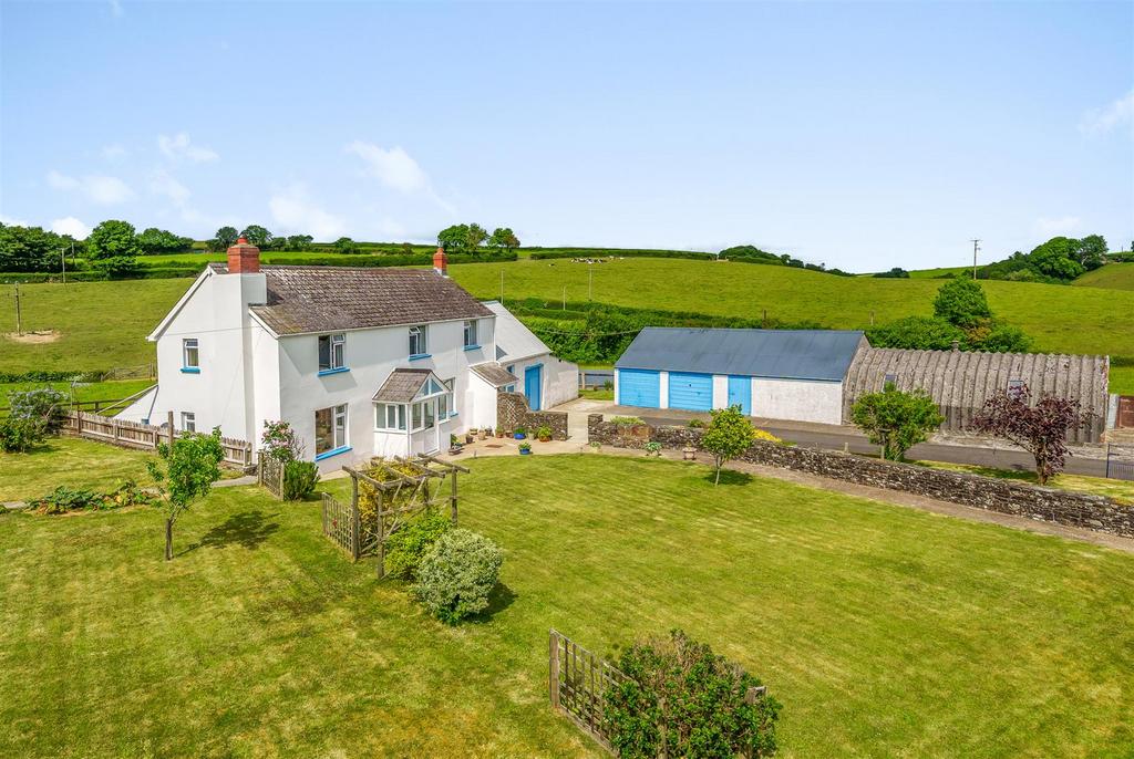Frithelstock, Torrington 3 bed detached house for sale £675,000