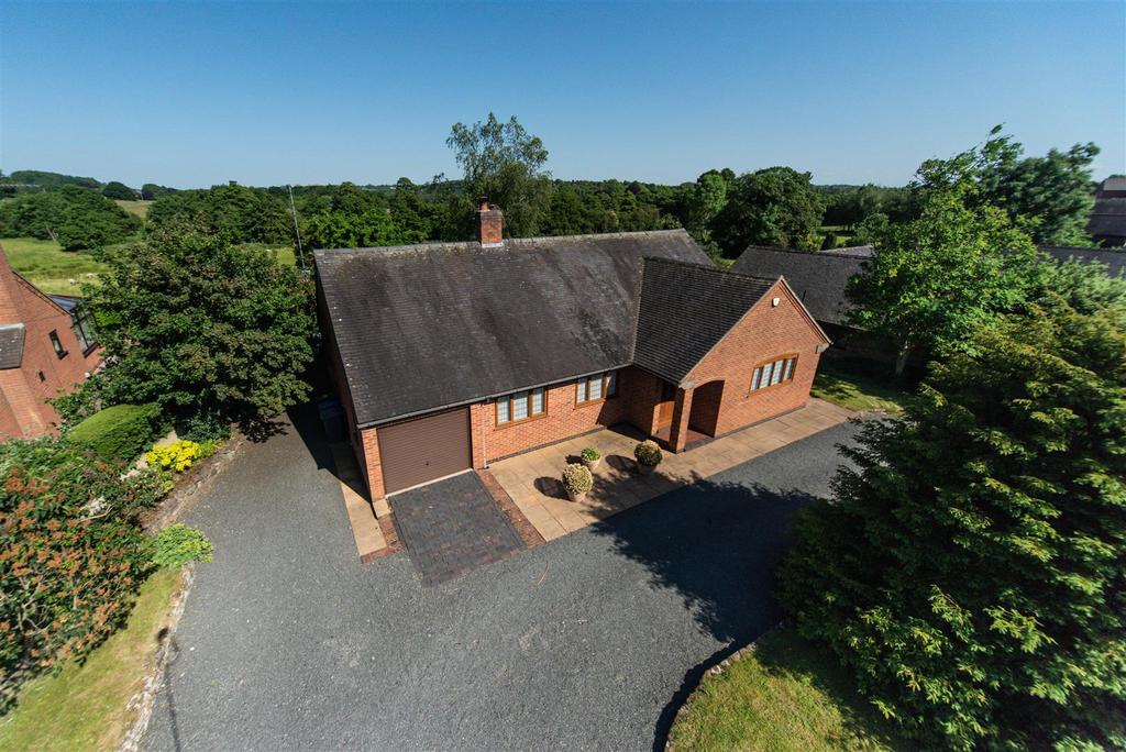 Main Road, Ellastone, Ashbourne 3 bed bungalow for sale £499,950