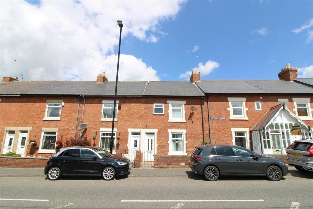 Hawthorn Terrace, Walbottle, Newcastle Upon Tyne 2 bed terraced house