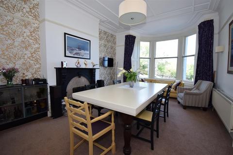 5 bedroom terraced house for sale, Beach Road, South Shields