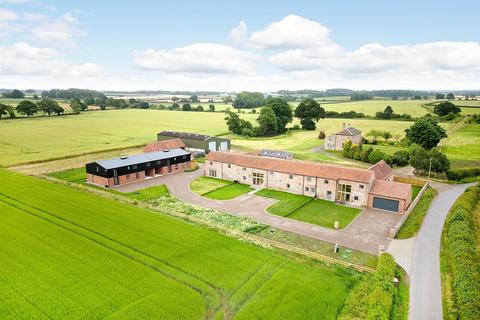 4 bedroom barn conversion for sale - Grange Farm Court, Hopperton, Knaresborough