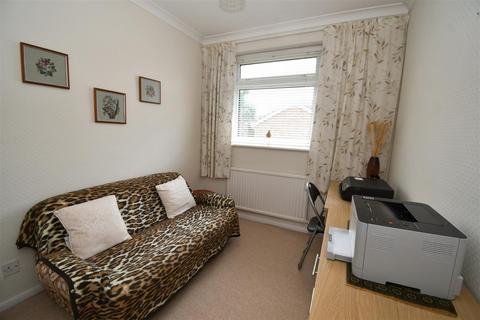 21 Yewens, Chiddingfold, Godalming, GU8 4SD