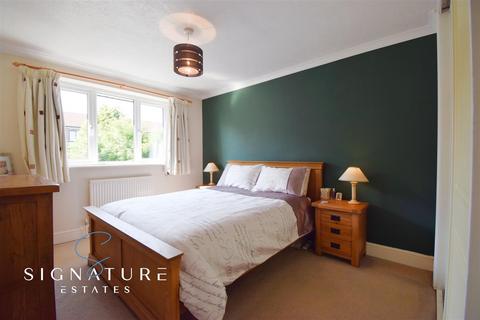 41 Ryder Close, Bovingdon, Hemel Hempstead, HP3 0HZ
