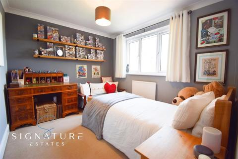 41 Ryder Close, Bovingdon, Hemel Hempstead, HP3 0HZ