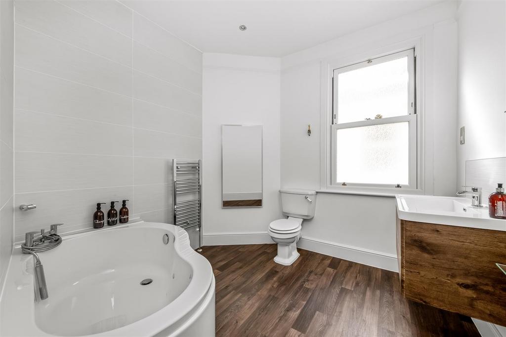 Family bathroom