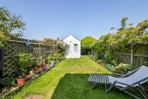 28 Mackenzie Road, Beckenham, BR3 4RU