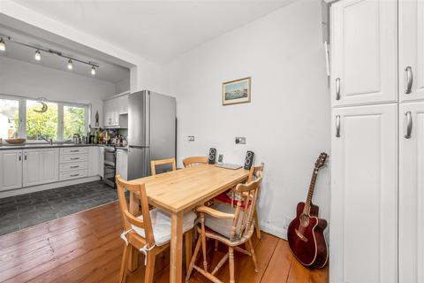 28 Mackenzie Road, Beckenham, BR3 4RU