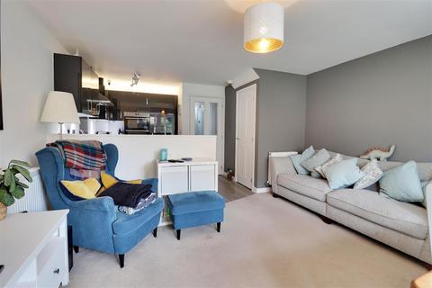 17 Broad Avenue, Hessle, HU13 0FH