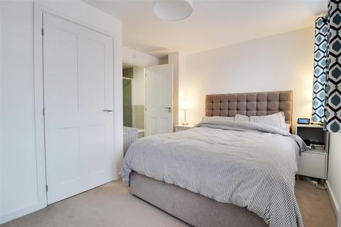17 Broad Avenue, Hessle, HU13 0FH