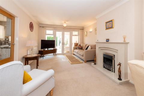 127 Beeches Road, Kidderminster, DY11 5JB