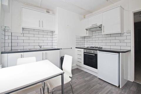 1 bedroom flat to rent, Claremont Drive, Leeds, LS6