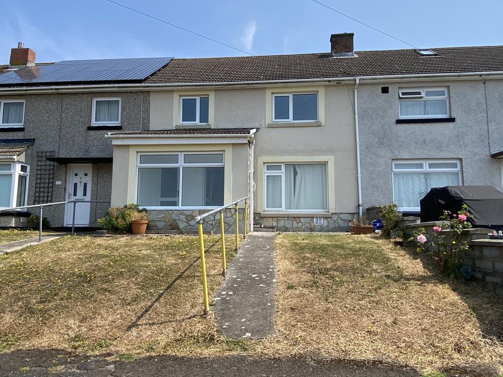 Haven Drive, Hakin, Milford Haven, Pembrokeshire, SA73 3 bed end of